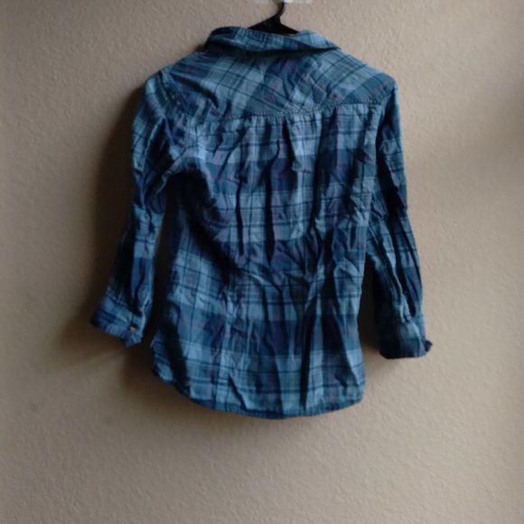 Mudd Girls Blue Plaid Button Down Shirt with Roll Tab Sleeves - Picture 2 of 4